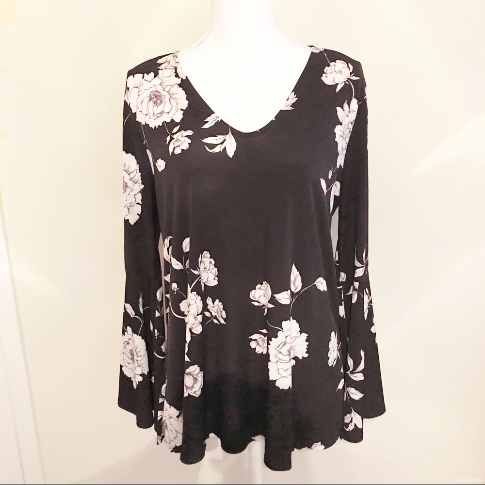 Karen Kane blouse
